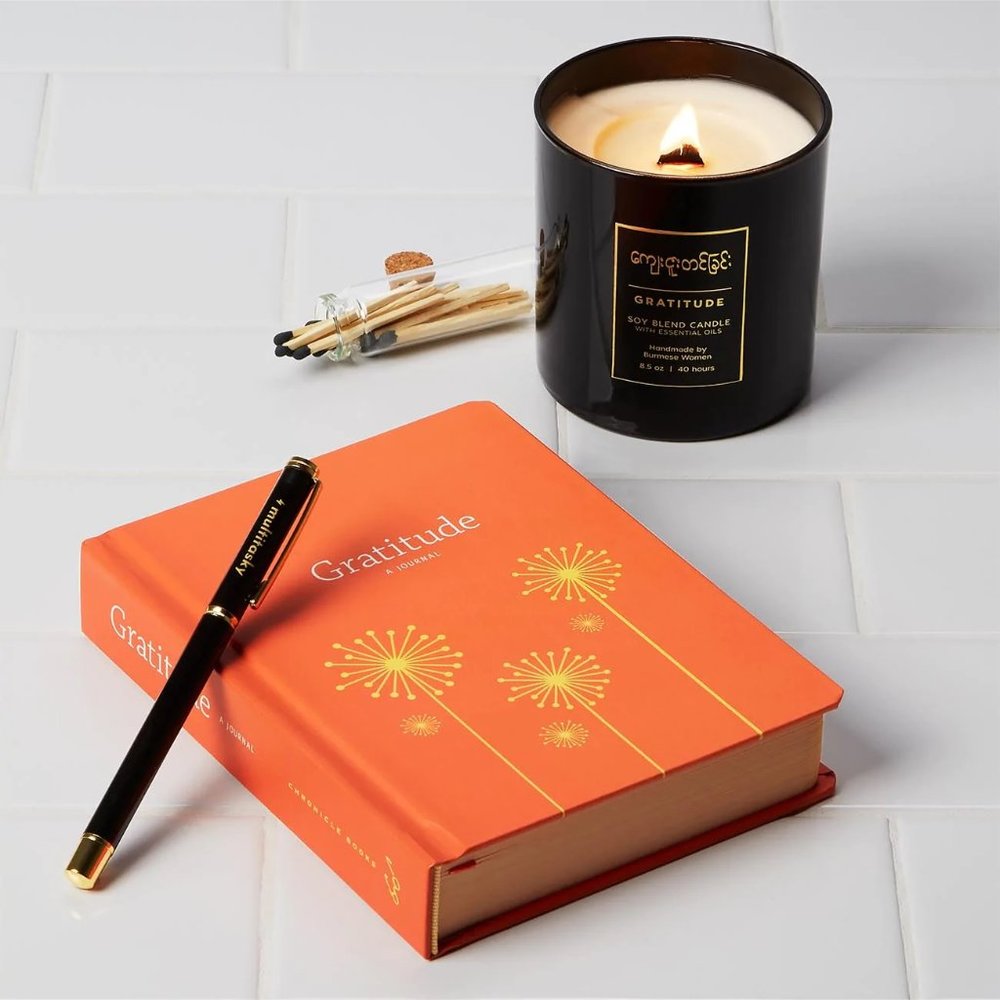 NWT Knack Gratitude Candle Gift Set: Candle, Journal, and Matches